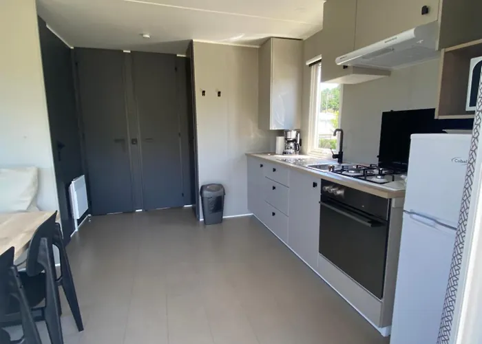 Des Crocs * Saint-Quentin-en-Tourmont